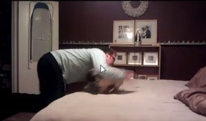 2015-09-17-22_33_39-Overexcited-Pug-Breaks-Lap-Record-During-Face-Off-Pugsnort-1